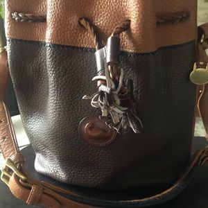 Dooney & Bourke bag